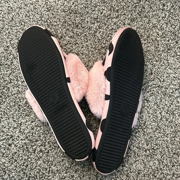 VICTORIA SECRET Pink with Black Polkadots Slippers - Picture 6 of 7